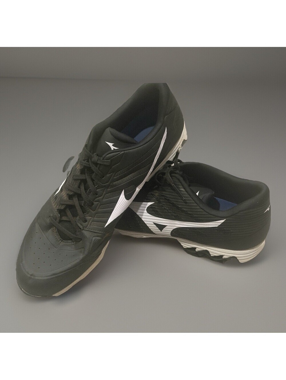 MIZUNO Men's 9-Spike Ambition Low Metal Baseball Cleats 320583 Sz 15 Black/White